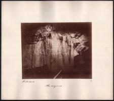 cca 1890-1900 Dobsina, jégbarlang, az orgona, kartonra kasírozott, feliratozott fotó, 20,5x17 cm / Dobschauer Eishöhle / Dobšinská ľadová jaskyňa / ice cave, vintage photo, 20.5x17 cm