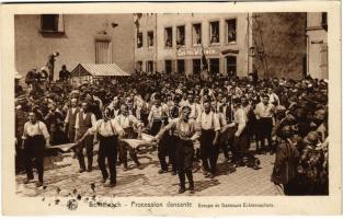 Echternach, Procession dansante, Groupe de danseurs