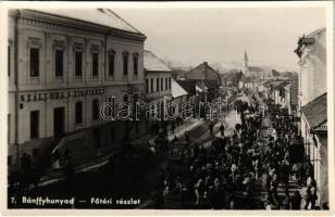 Bánffyhunyad, Huedin; Fő tér, Szálloda a Tigrishez, autó / main square, hotel, automobile