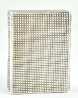 St. Dupont öngyújtó. Jelzett, működő, feltöltött állapotban, alján karcokkal. m: 5 cm