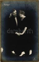 1914 Tango / Táncoló romantikus pár / romantic couple dancing