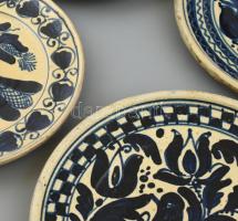 4 db Korondi kerámia tányér, kopott, apró csorbák. Jelzés nélkül. cca. d: 23 cm