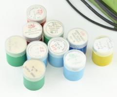 Elzett Diavetítő, kopott, de működik. Valamint 10 diafilmmel, közte Tokiói olimpia I-II. rész, valam...