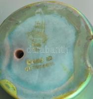 Zsolnay Török János (1932-1996): Hékás. (csőkutya) Formába öntött, többrétegű, selymes fényű, zöld e...