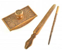 Íróasztal garnitúra, díszesen faragott fa, 1900 körül, kopott, apró sérülésekkel, egy db hiányzó tol...