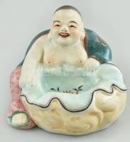 Nevető Buddha, matricás porcelán, jelzés nélkül, kopott, m: 8 cm