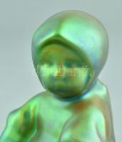 Zsolnay eozin mázas ülő kislány, jelzett, apró kopásnyomokkal, m: 7,5 cm, (tervezte: Sinkó András)