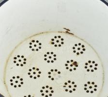 Bonyhádi jelzett, zománcozott szűrő, sérült. d: 26 cm