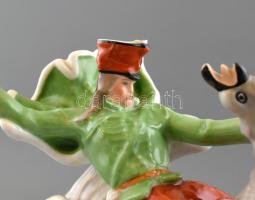 Herendi János vitéz a griffmadáron, kézzel festett, jelzett, csákón lepattanással, alján sérülésekke...