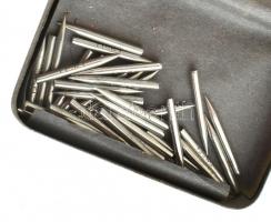 2 db gramofontű doboz, tűkkel. orosz és német