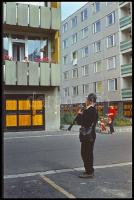 cca 1978 Szabadtéri koncert tárogatóval, egy kecskeméti lakótelepen, Vincze János (1922-1999) kecske...