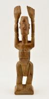 Afrikai bennszülött férfi figura, faragott fa, jelzés nélkül, m: 34 cm
