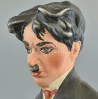 Poema Artistic porcelain Emil Cretu: Chaplin, biszkvit porcelán, kézzel festett jelzett, hibátlan m:...