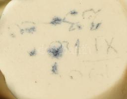 Porcelán Royal Dux tigris, kézzel festett, halvány, kopott jelzéssel, kopással, 8,5x20 cm