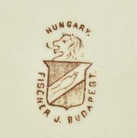 Fischer Ignác süteményes tányér (4 db), korának megfelelő kopásokkal és mázrepedésekkel, apró csorbá...