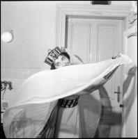 cca 1962 Lukács Margit (1914-2002) a Nemzet Színésze díjjal kitüntetett színművésznő Kleopátra szere...