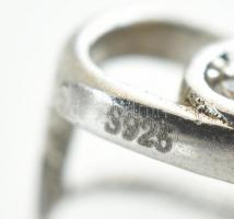 Ezüst(Ag) medál akvamarinnal, jelzett, h: 2,5 cm, bruttó: 4 g