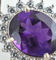 Ezüst(Ag) medál, ametiszttel, jelzett, h: 2,5 cm, bruttó: 2,8 g
