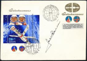 Farkas Bertalan magyar űrhajós aláírása Interkozmosz alkalmi borítékon / autograph signature of Hungarian astronaut