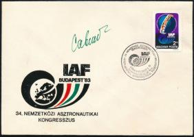 Szvetlana Szavickaja (1948-), szovjet űrhajós aláírása IAFalkalmi borítékon / autograph signature of Svetlana Savitskaya (1948- ) Soviet astronaut