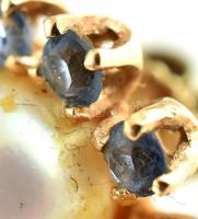 Arany (Au) 14K fülbevalópár, zafírral és gyönggyel, jelzett, h: 2 cm, bruttó: 5 g
