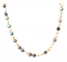 Háromszínű tenyésztett gyöngy nyaklánc, h: 1,4 m