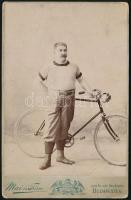 Biciklis, bicikli versenyző Mai Manó és társa kabinetfotója 11x17 cm