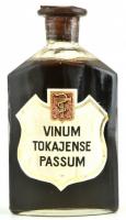 1972 Tokaji aszú 5 puttonyos fehérbor bontatlan palack kis szivárgással. 0,75l