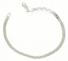 Ezüst(Ag) meandermintás lapos kígyó karkötő, jelzett, h: 19,5 cm, nettó: 2,9 g