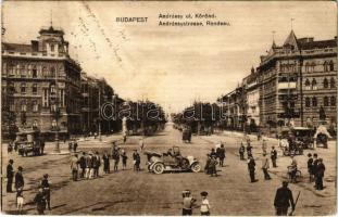 Budapest VI. Andrássy út, Kodály körönd, automobil (r)