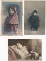 21 db RÉGI motívum képeslap: hölgyek, párok, gyerekek, zsáner / 21 pre-1945 motive postcards: ladies...