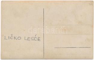 Licko Lesce, vasútállomás érkező gőzmozdonnyal / railway station with locomotive. photo