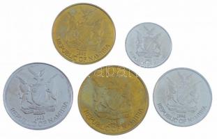 Namíbia 1993-1996 5c-5$ (5xklf) T:1-2
Namibia 1993-1996 5 Cents - 5 Dollars (5xdiff) C:UNC-XF