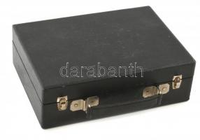 Oszcillométer (vérnyomásmérő), francia, 1930 körül, vezetéke sérült, dobozban