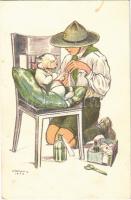 1928 A cserkész, ahol tud, segít. Kiadja a Magyar Cserkészszövetség Nagytábortanácsa 1926. / Hungarian boy scout art postcard s: Márton L. (szakadás / tear)