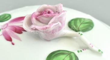 Herendi rózsával díszített kis leveses tál. Kézzel festett, jelzett, hibátlan, d: 11 cm