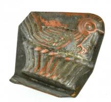 össz. 3 db régebbi dekoratív könnyűfém sütőforma, egyik közepes méretű, tetején oroszlánt ábrázoló p...