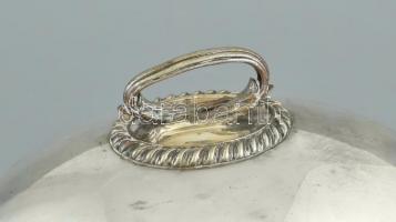 Mappin & Webb ezüstözött fém fedél. Jelzett. Apró horpadással, kopásnyomokkal. m: 15 cm, 19x25,5...