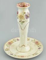 Zsolnay virág mintás porcelán gyertyatartó, jelzett, kopásokkal, m: 14,5 cm