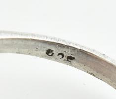 Ezüst(Ag) ékszerszett, nyaklánc függővel, gyűrűvel, fülbevalóval, jelzett, bruttó: 19,4 g