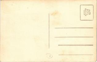 Böllérek a vágóhídon / butchers at the slaughterhouse. photo