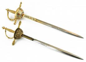 2 db díszes, kard formájú levélbontó, zománcozott fém, az egyiken Toledo jelzéssel, h: 22 cm