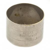 Szalvétagyűrű, fém, kopott, Roma Anno Santo 1925 feliratal. d: 5 cm