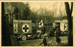 Sanitäts-Autokolonne 1915 / Első világháborús német katonák mentőautókkal / WWI German military hospital automobile, ambulance, soldiers (EK)