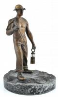 Jelzés nélkül: Bányász szobra. Bronz. műkő talapzattal. m: 24 cm