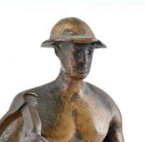 Jelzés nélkül: Bányász szobra. Bronz. műkő talapzattal. m: 24 cm
