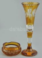 Kétrétegű ólomkristály váza és hamutartó, apró csorbákkal, m: 19,5 és 3,5 cm