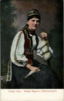 Csángó leány. Wertheim Zsigmond kiadása / Csángó Magyarin (Mädchentracht) / Hungarian folklore, Csángó girl in folk costumes (ázott / wet damage)