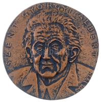 Osváth Mária (1921-) 1974. Szent-Györgyi Albert egyoldalas, öntött bronz plakett (~99mm) T:2