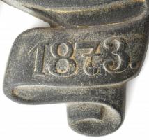 ~1920-1930. 'Magyarországi Kárpát Egyesület - Alapítva 1873. Fém, nagyméretű címer. 46x28cm